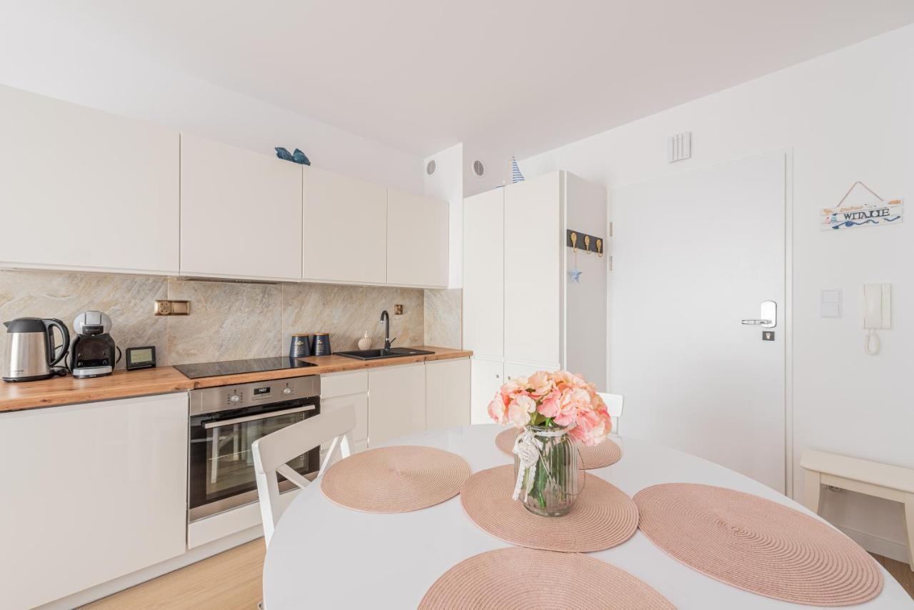 Posesja Kapitanska Apartament Ok 100 M Do Plazy Грзибово Экстерьер фото