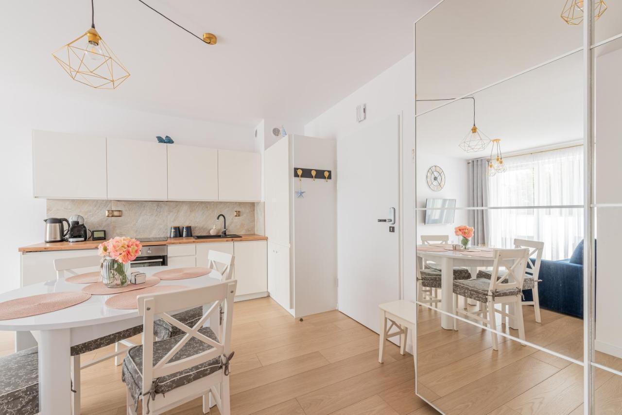Posesja Kapitanska Apartament Ok 100 M Do Plazy Грзибово Экстерьер фото